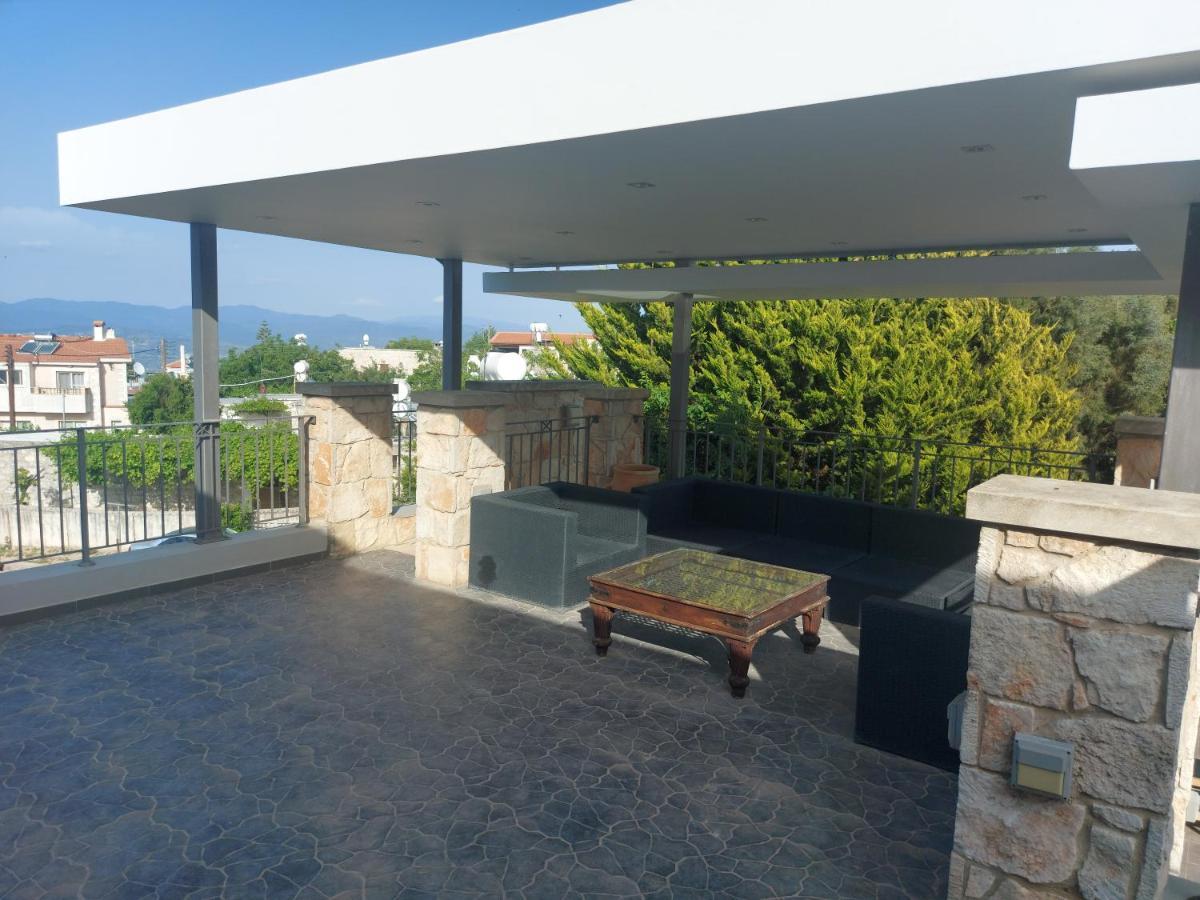Villa Angela Dhrousha Exterior photo